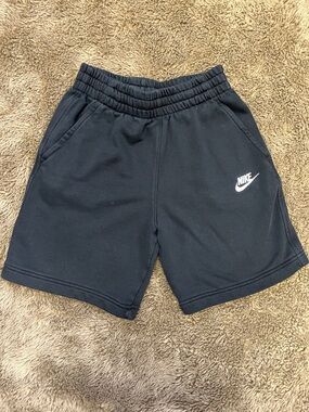 Nike knit shorts